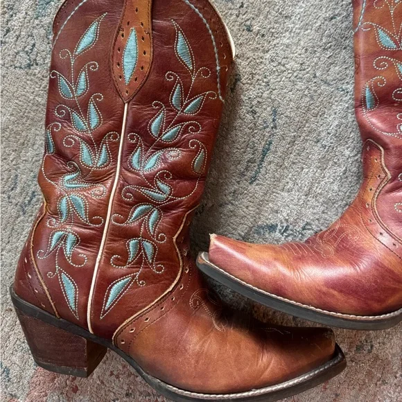 Ariat Red Cowboy Boots - Picture 3 of 10